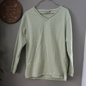 Light Green V-Neck Long Sleeve Shirt